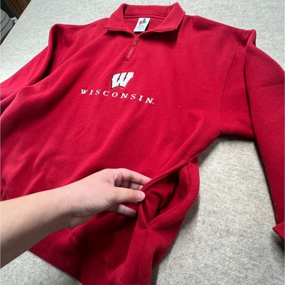 Wisconsin Badgers Quarter Zip Sweatshirt Red Midwest Embroidery L College - Picture 5 of 6